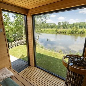 Leie Villa II - By The River With Sauna & Jacuzzi Deinze Exterior photo